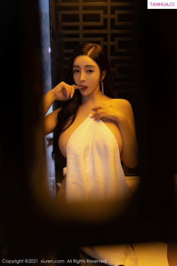 允薾  [XiuRen]高清写真图 2021.11.02 No.4155 允薾第61张图片